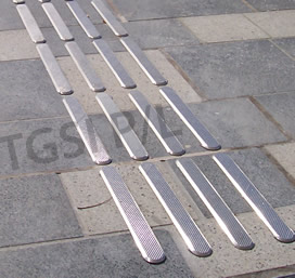 DIR ST3 stainless steel directrional hazard tactile ground surface indicator strips